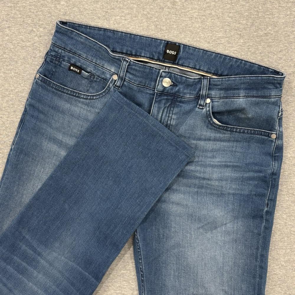 BOSS Hugo Boss Delaware Slim Fit Jeans Mens 32x32 (Fits 34x30) Blue Medium Wash